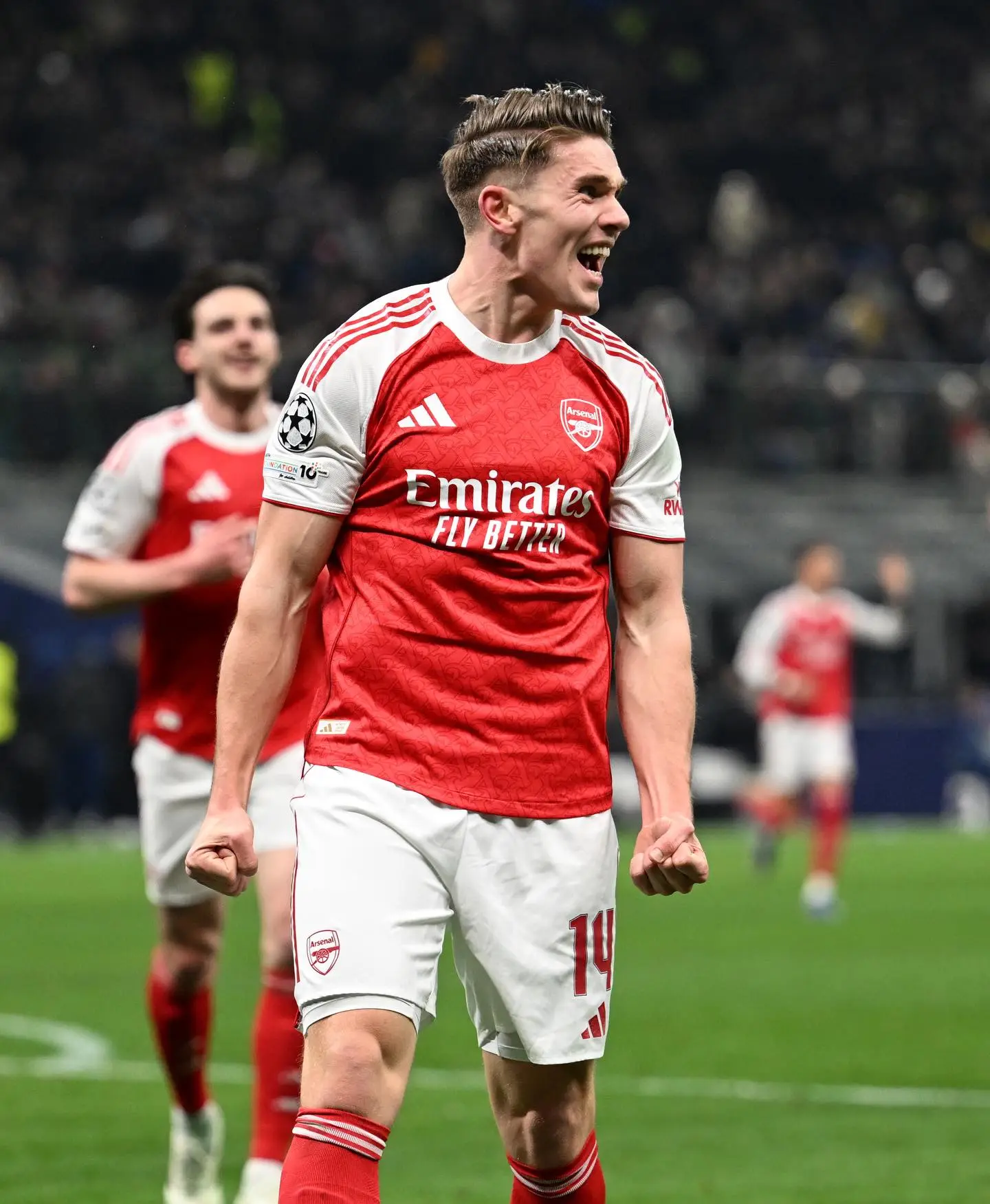 开云体育移动版-对阵国米替补登场破门，哲凯赖什社媒庆祝胜利：欧冠之夜