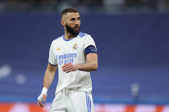 开云体育官网-本泽马当选欧洲足球先生 个人荣誉收割季已经到来