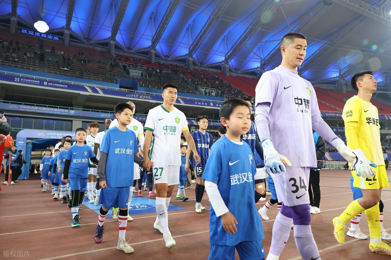 开云体育官网-意外！曝茹子楠已离开北京国安，原因让人无奈，球队开局就陷困境